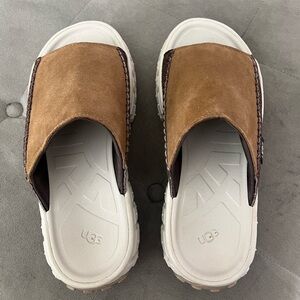 NWOT - UGG Venture Daze Slide - Chestnut - Suede Platform Slides - Women Size 9